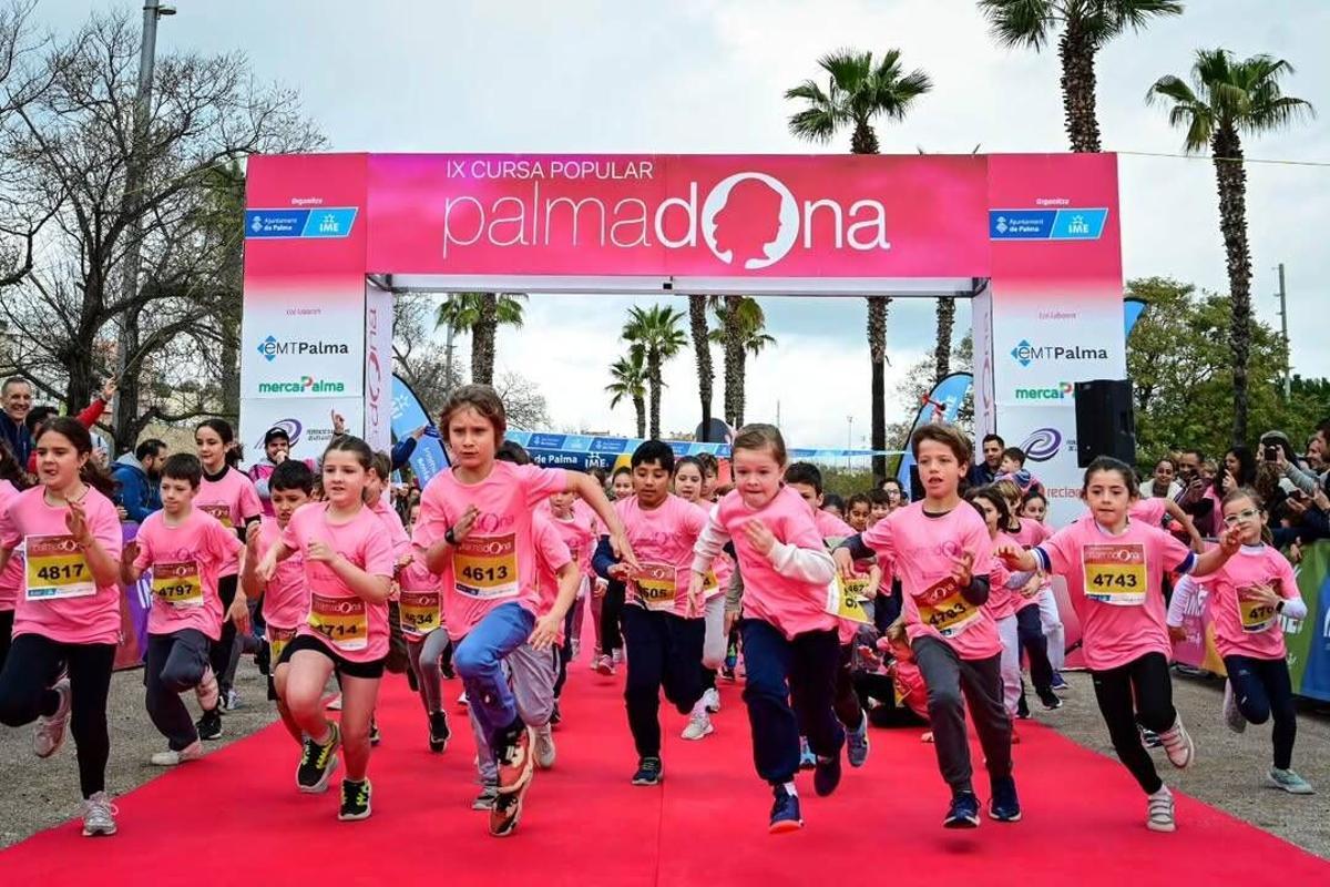Más de 4.500 personas participaron en la novena edición de la Carrera PalmaDona