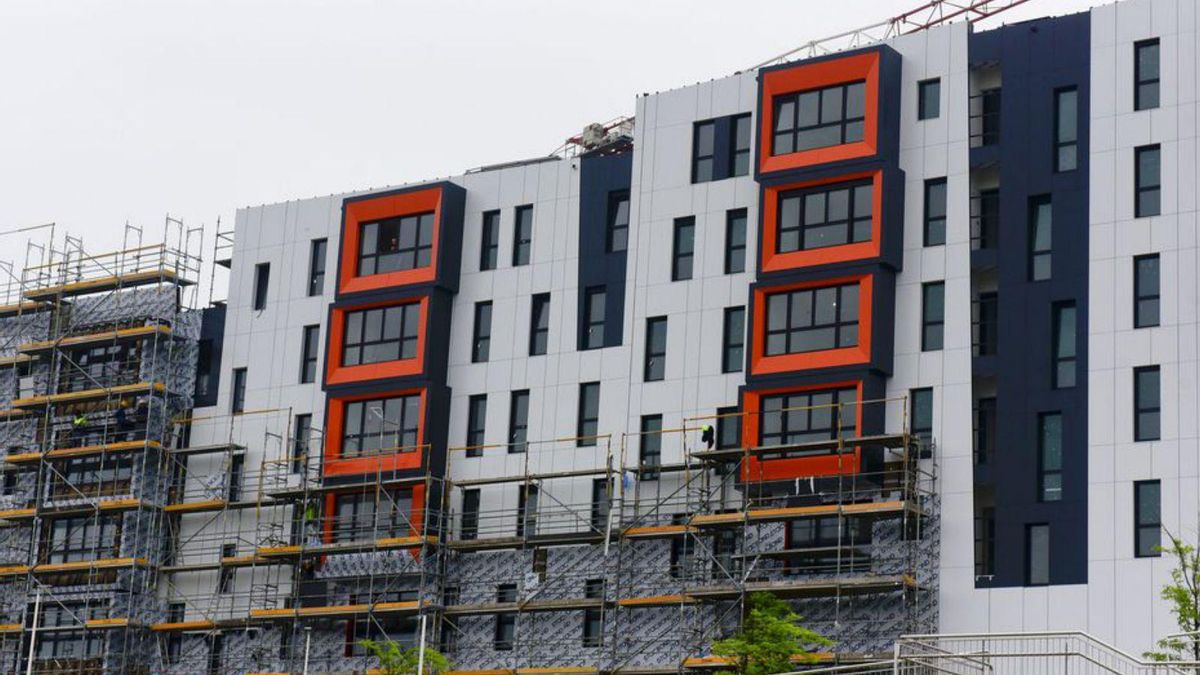 Obras de viviendas en el barrio de Xuxán.