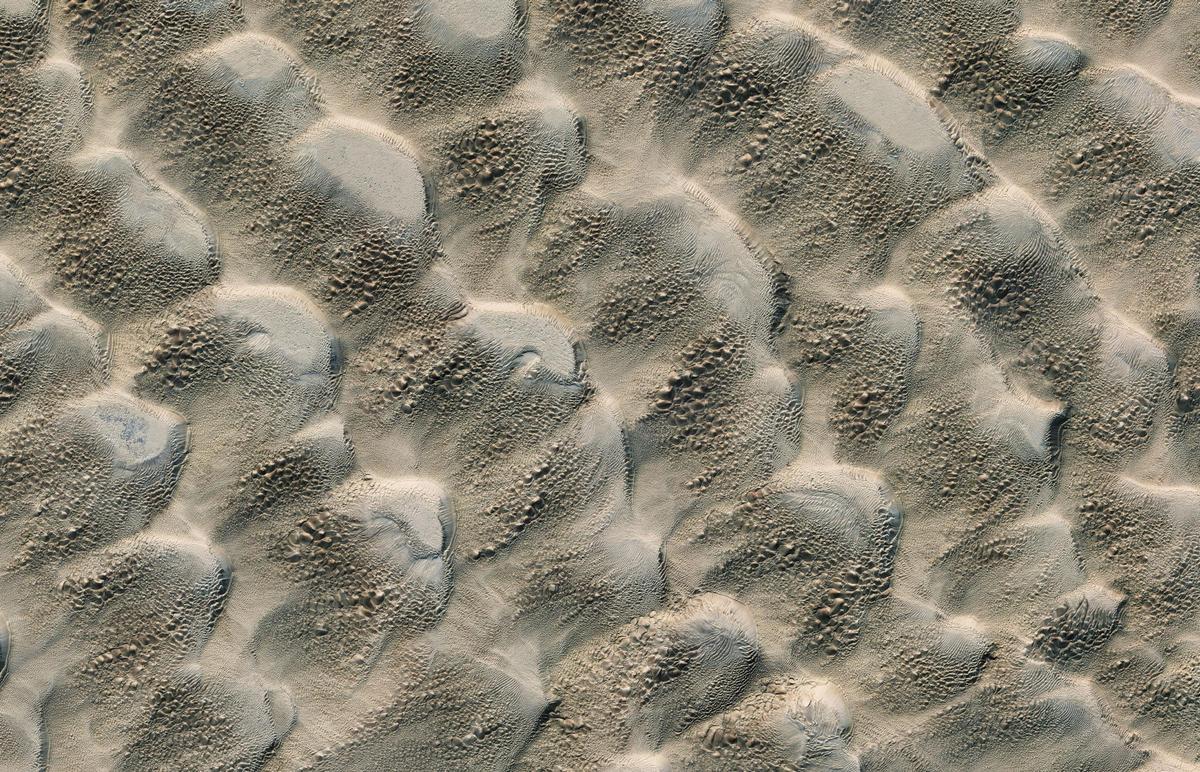 "Taklamakán".