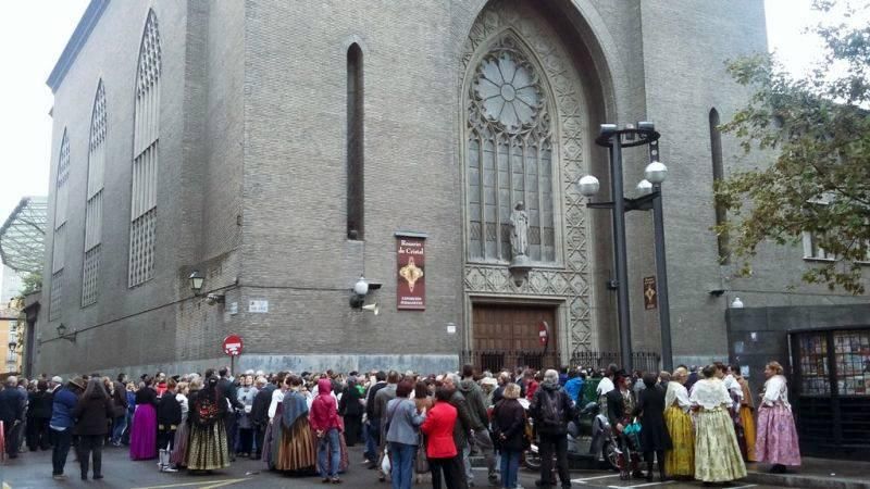 Suspendido el Rosario de Cristal