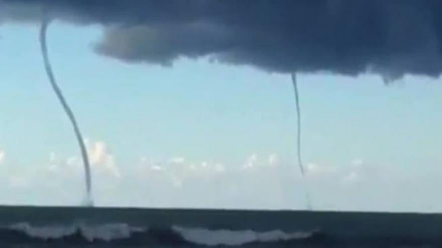 Tornados marinos en la costa italiana