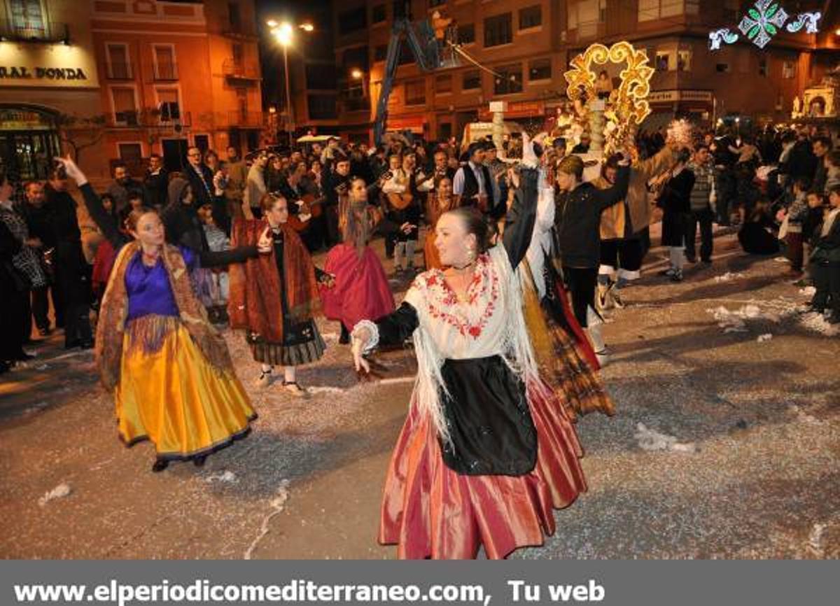 GALERÍA  El color marca la jornada final de la fira d’Onda