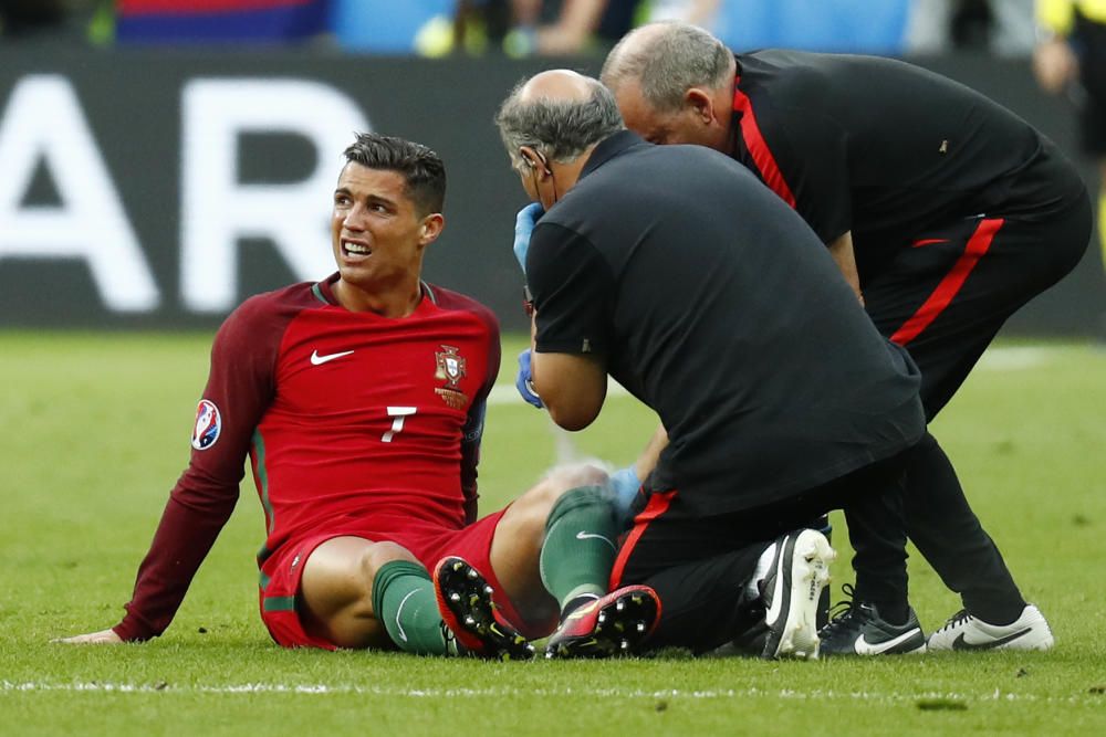 Las lágrimas de Cristiano Ronaldo tras su lesión