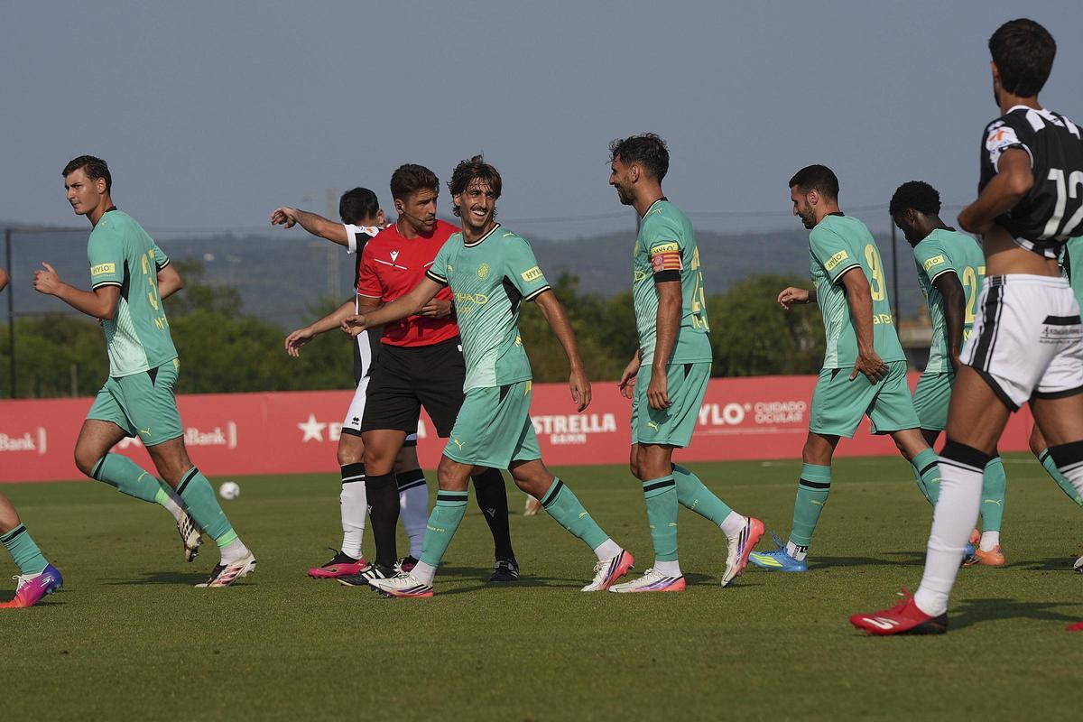 Les imatges del partit amistós entre el Girona i el Castelló