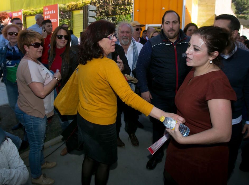 Más de 200 personas asisten al acto de precampaña de Francesc Sanguino celebrado en Las Cigarreres y al que ha asistido la la vicesecretaria general del PSOE, Adriana Lastra