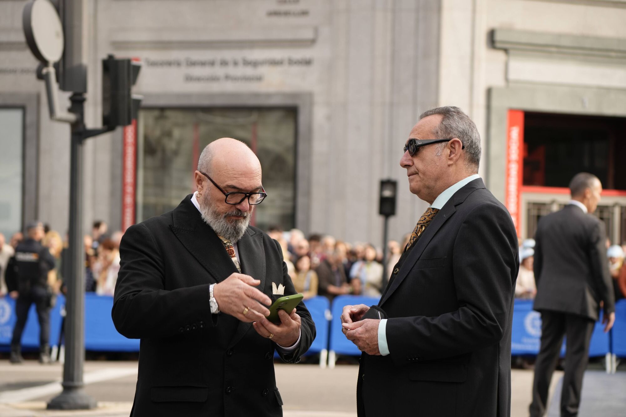 Así fue la llegada de los invitados a los premios "Princesa de Asturias" y su paso por la alfombra azul