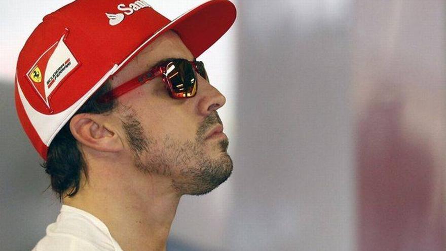 El Ferrari deja tirado a Alonso en Monza