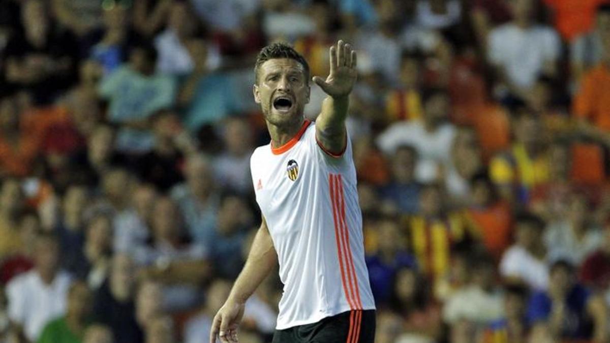 Mustafi abandona el Valencia para jugar en el Arsenal