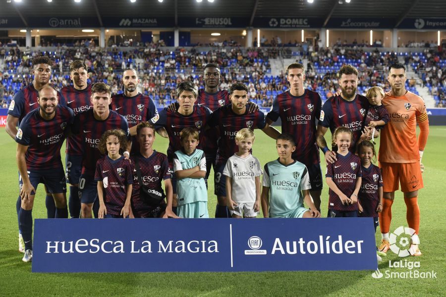 SD Huesca - Málaga CF, en imágenes