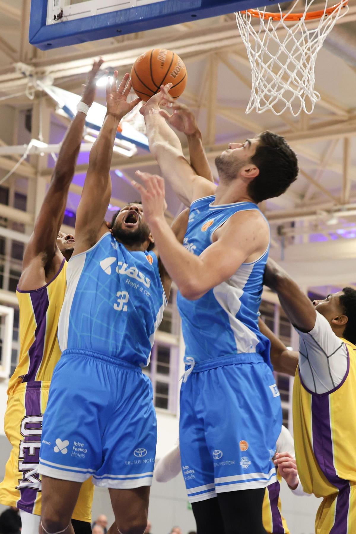 Galería: triunfo del Class Sant Antoni frente al Homs Mataró