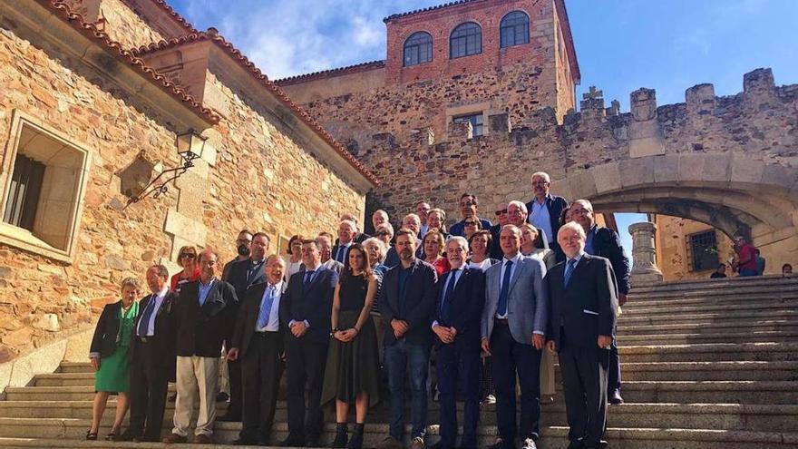 Extremadura y Galicia exploran medidas para potenciar la Vía de Plata