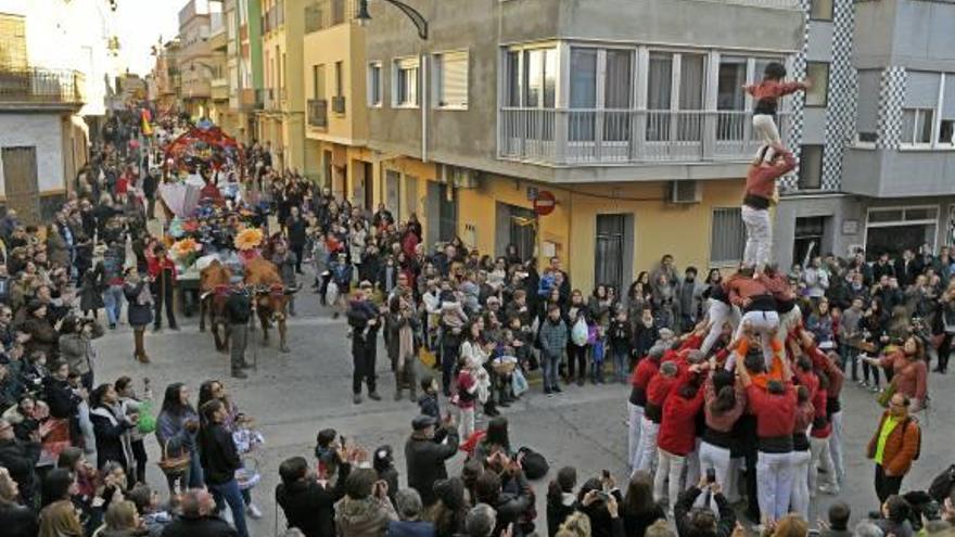 Guadassuar revive la cabalgata más solidaria