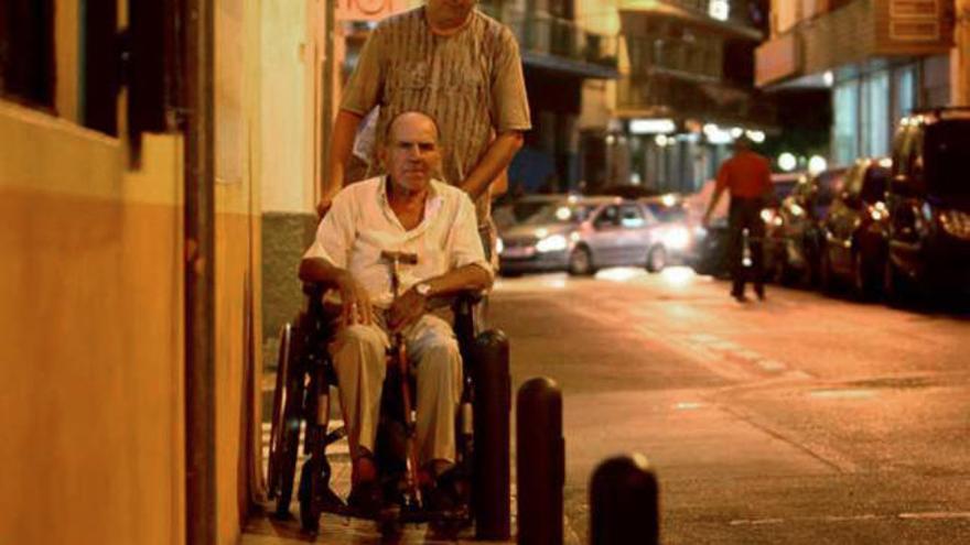 &quot;Barreras&quot; en el centro de Benidorm