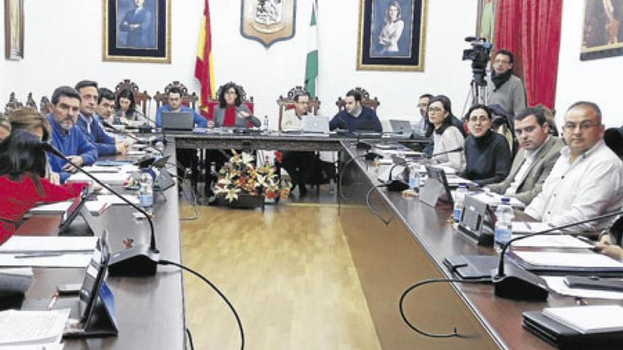 El Pleno rechaza las medidas para sanear la empresa de aguas