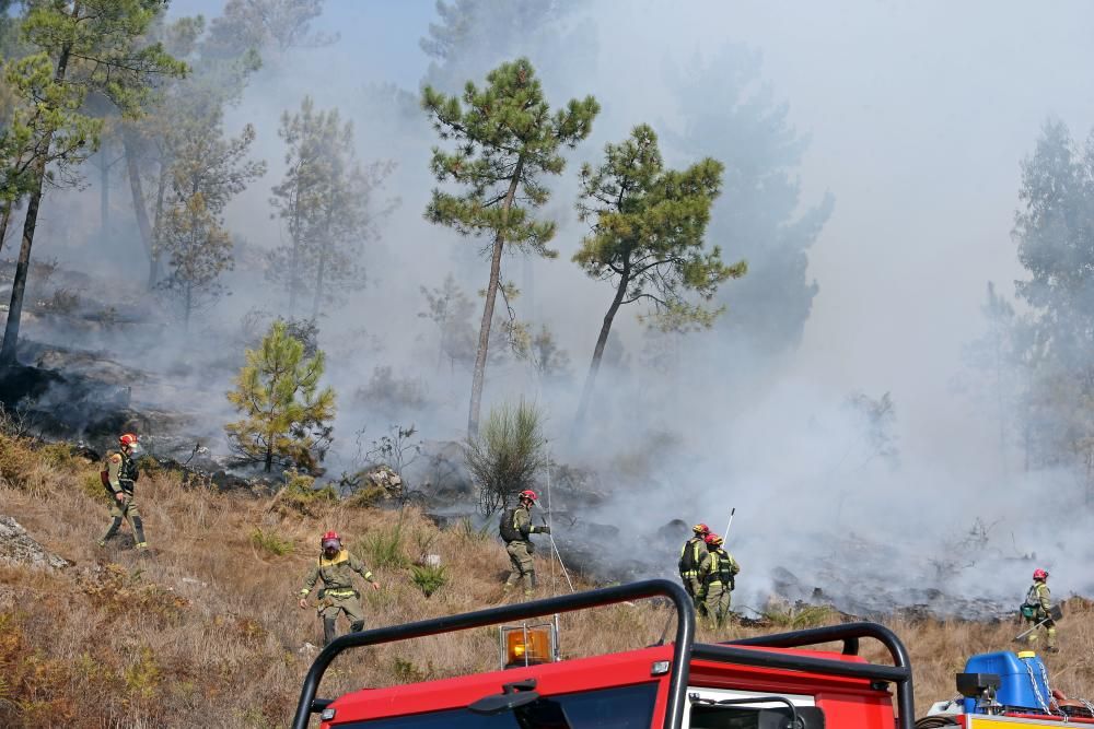 Incendio en Baiona