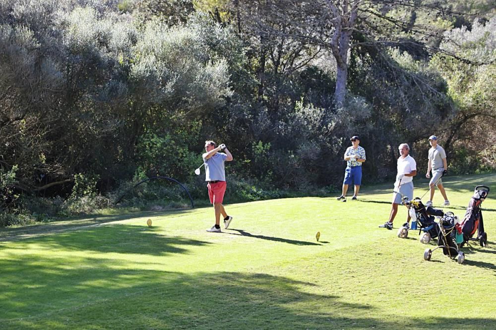 Das Wetter spielte beim Golftunier auch mit.