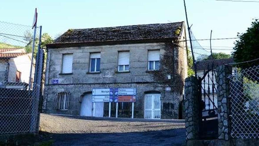 Estado en el que se encuentra la Casa do Médico de O Hío.  // G.N.