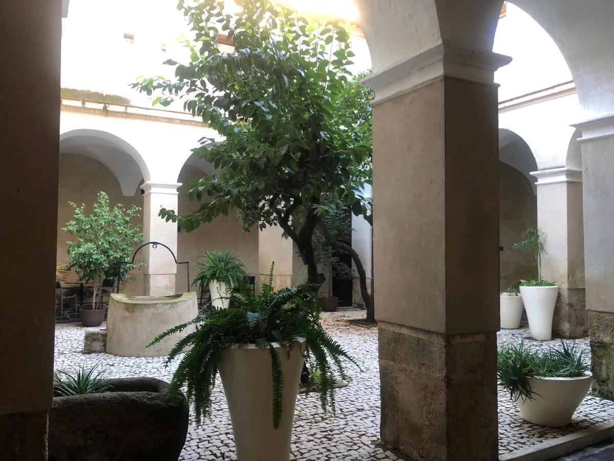 Alcántara, entre sábanas y sueños