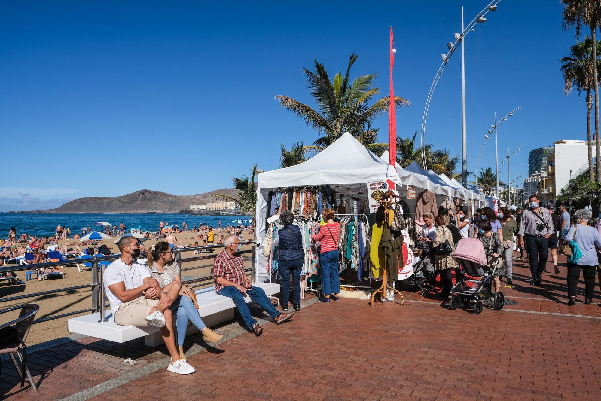 Feria de Navidad en el paseo de Las Canteras (19/12/2021)