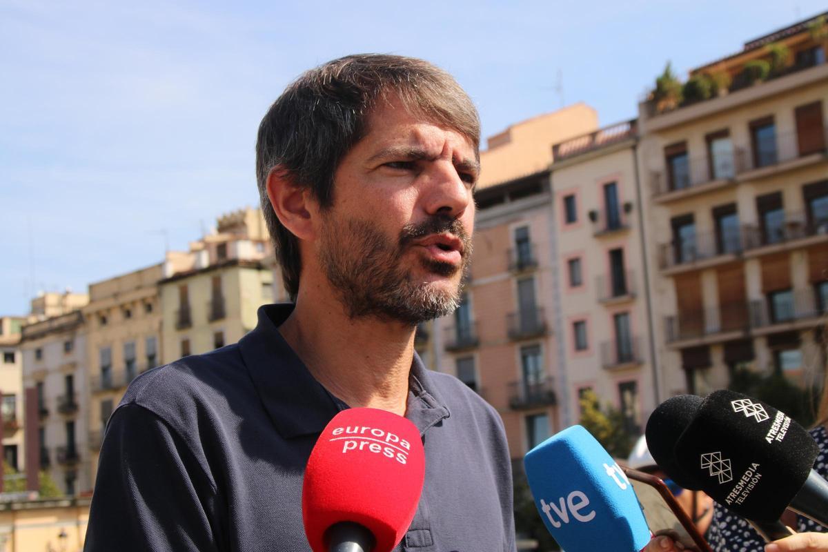 Primer pla del ministre de cultura, Ernest Urtasun, en una foto d'arxiu