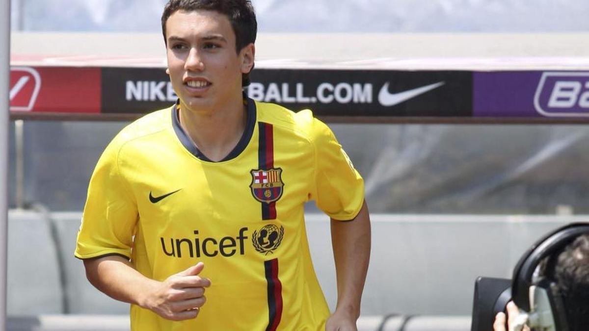 Adrià Carmona, en su etapa en el Juvenil A del FC Barcelona.