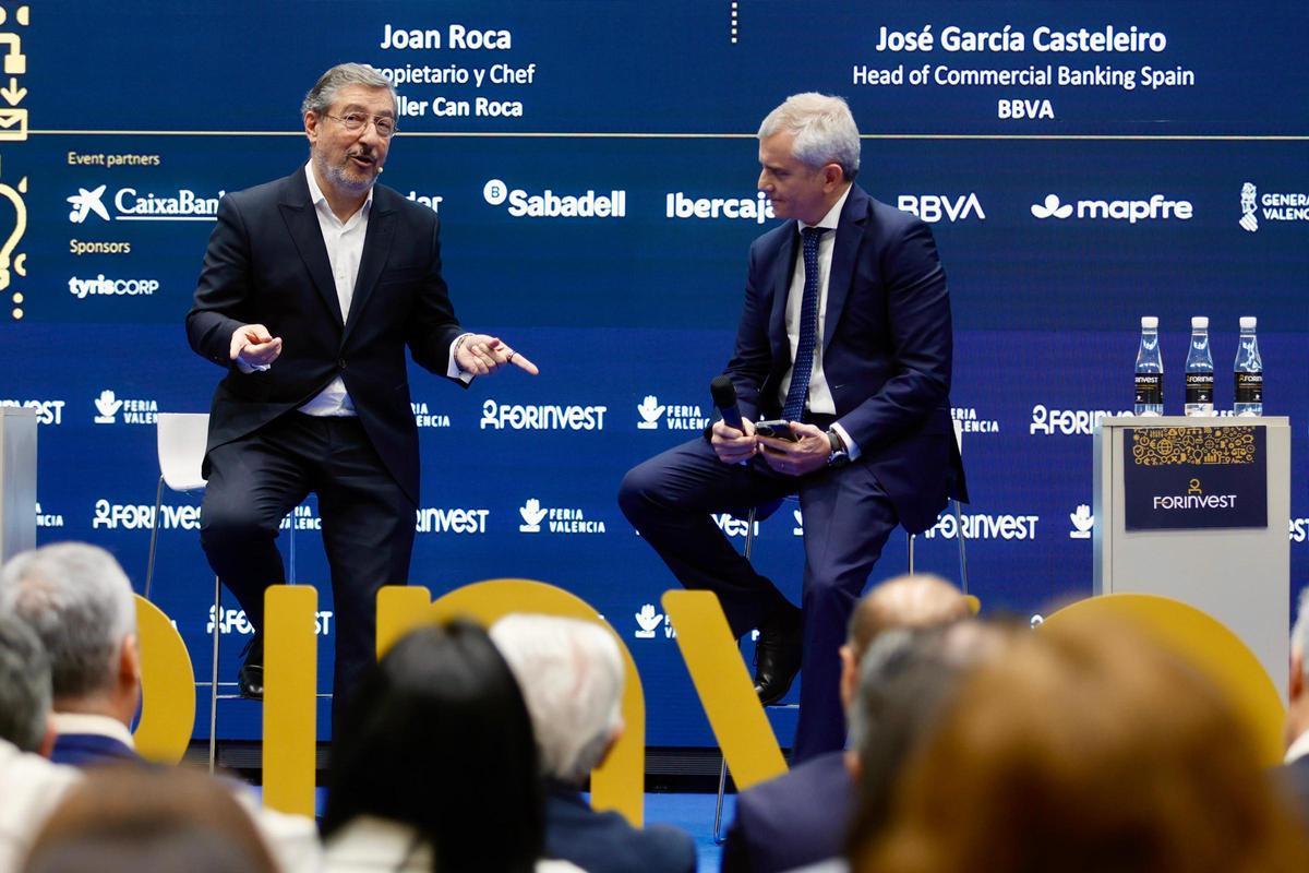 Joan Roca, propietario y chef de El Celler de Can Roca durante la entrevista a José García Casteleiro, responsable de Banca de Empresas e Instituciones de BBVA España.