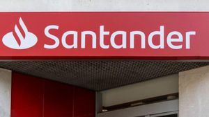 El Santander registra el millor benefici semestral amb un 13% més de guanys