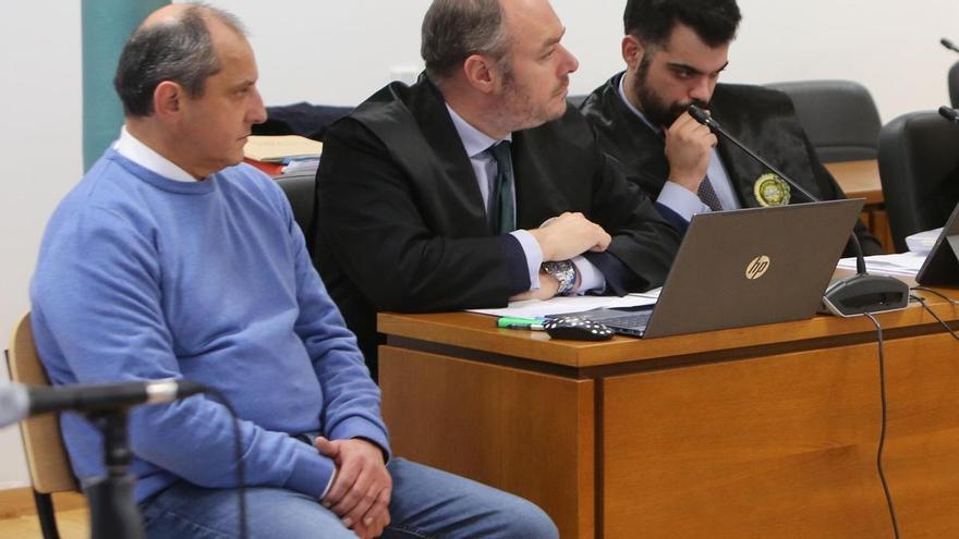 La Fiscalía eleva a 29 años de cárcel la petición de condena para el acusado de matar a una mujer en Oza-Cesuras