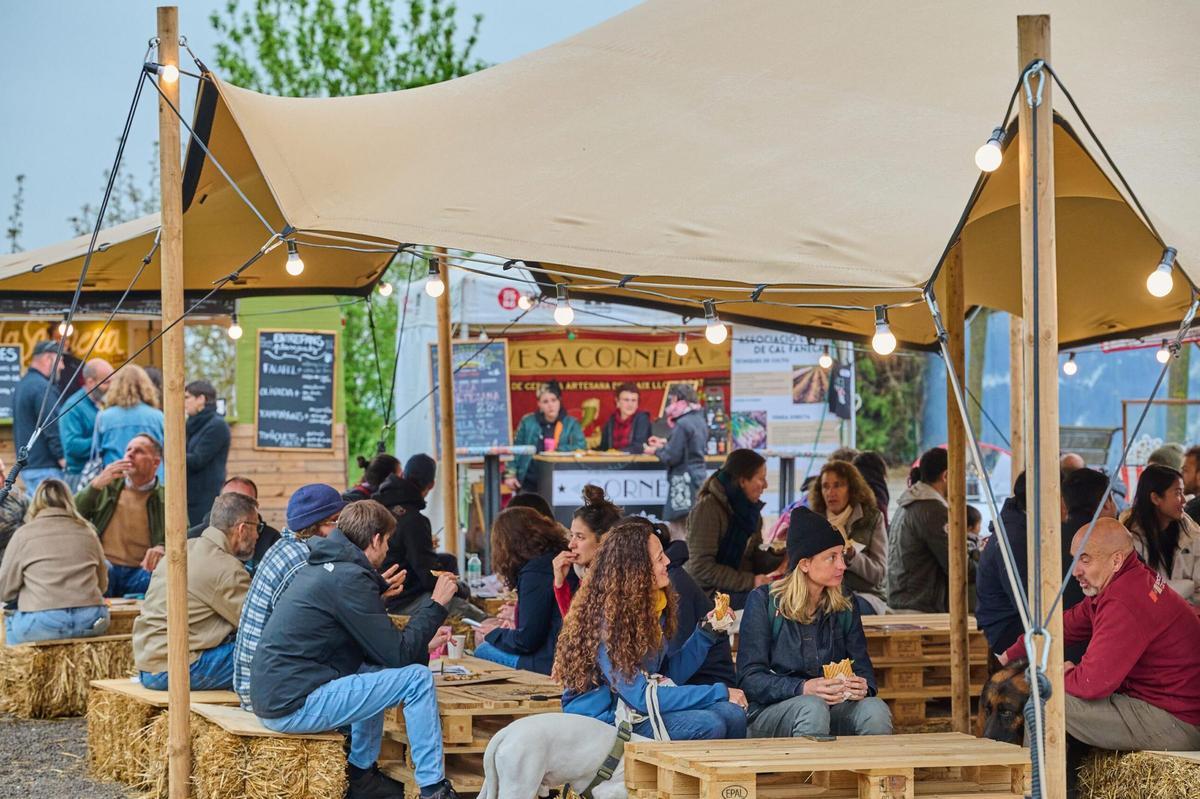 El recinte firal disposa d'un espai de food trucks