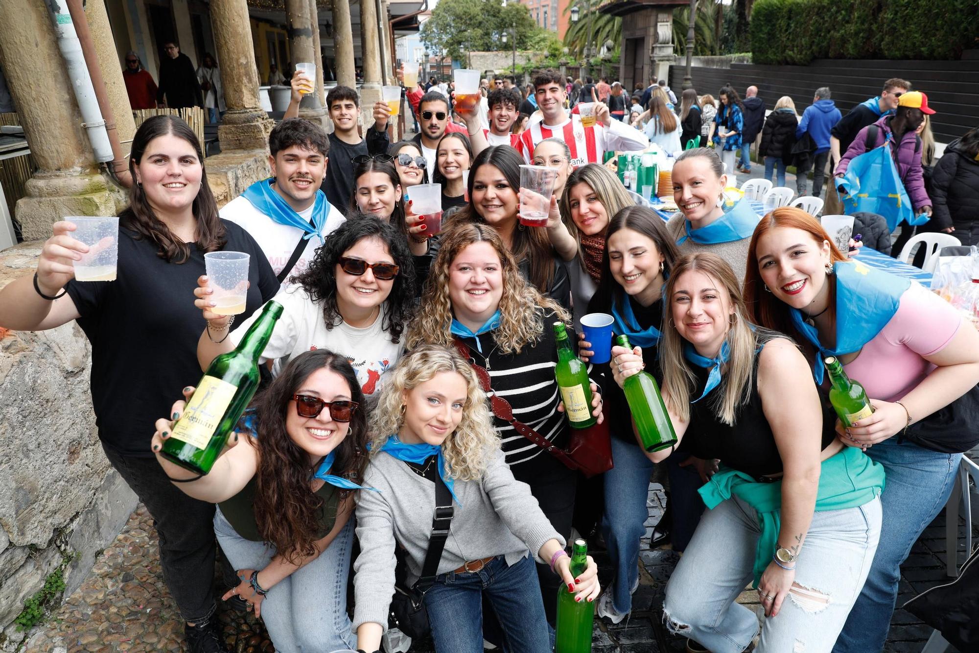 EN IMÁGENES: Avilés desborda con la Comida en la Calle