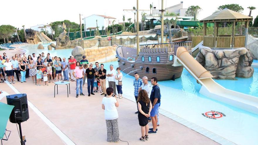 Un moment de l&#039;acte inaugural del &#039;Pirate Island&#039;.