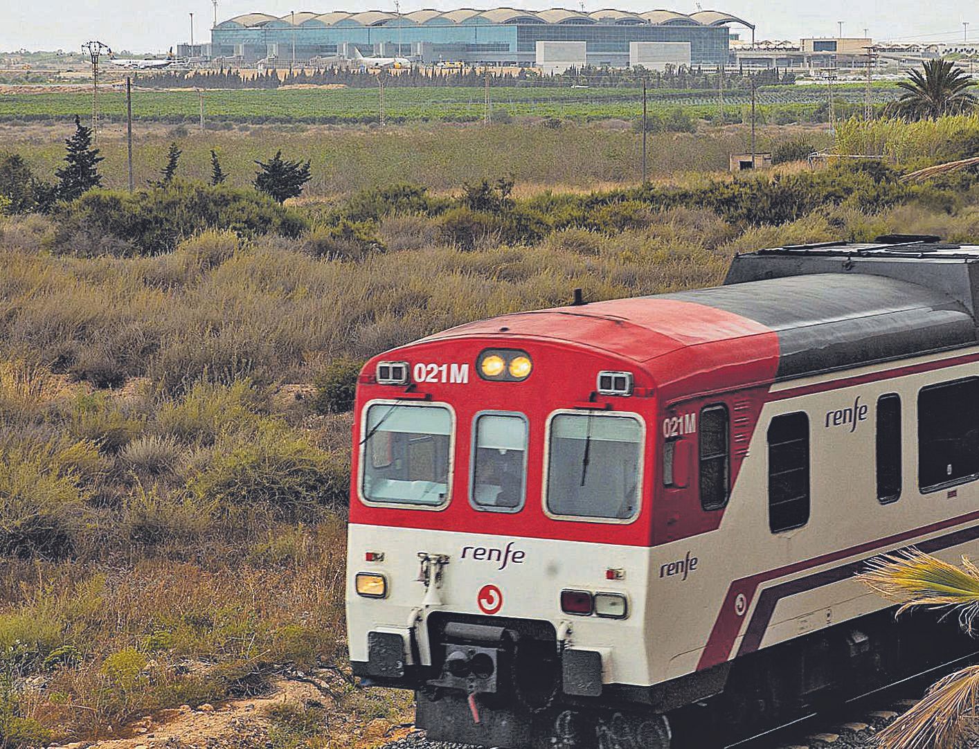 Un tren de Cercanías en una imagen de archivo