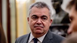 El jutge que investiga Santos Cerdán el deixa en llibertat a l’entendre dissipat el risc de destruir proves