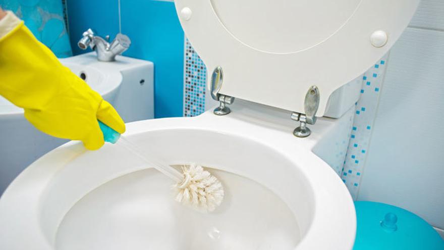 Sigue estos pasos para limpiar el baño de forma rápida y efectiva