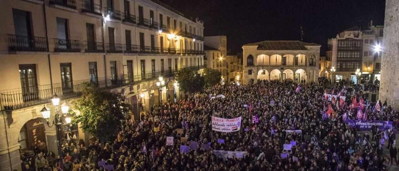 Movilización en Zamora contra la violencia contra las mujeres.