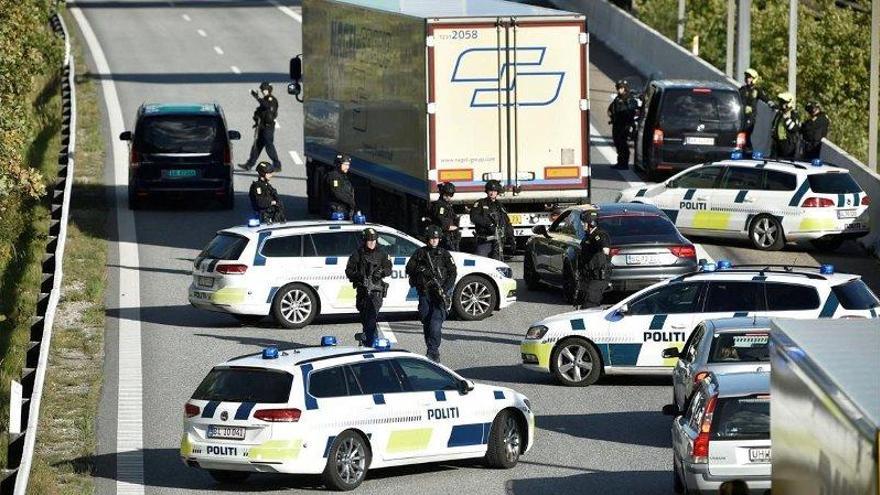 Dinamarca reabre al tráfico los puentes con Alemania y Suecia