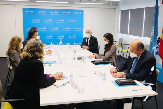 La reina Letizia durante una reunión de trabajo como presidenta de honor de UNICEF Comité Español