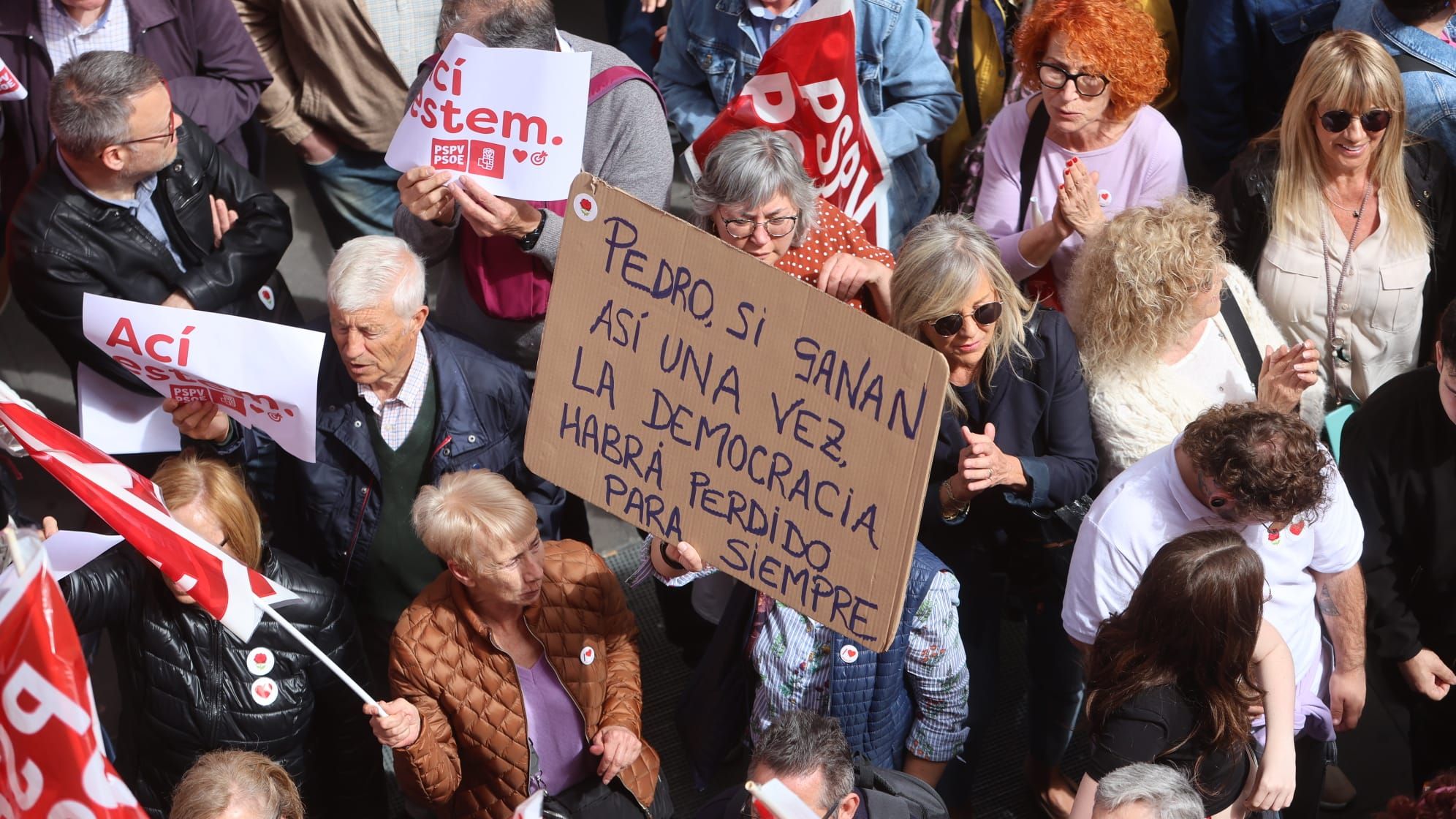 El PSPV traslada el apoyo de Ferraz a València