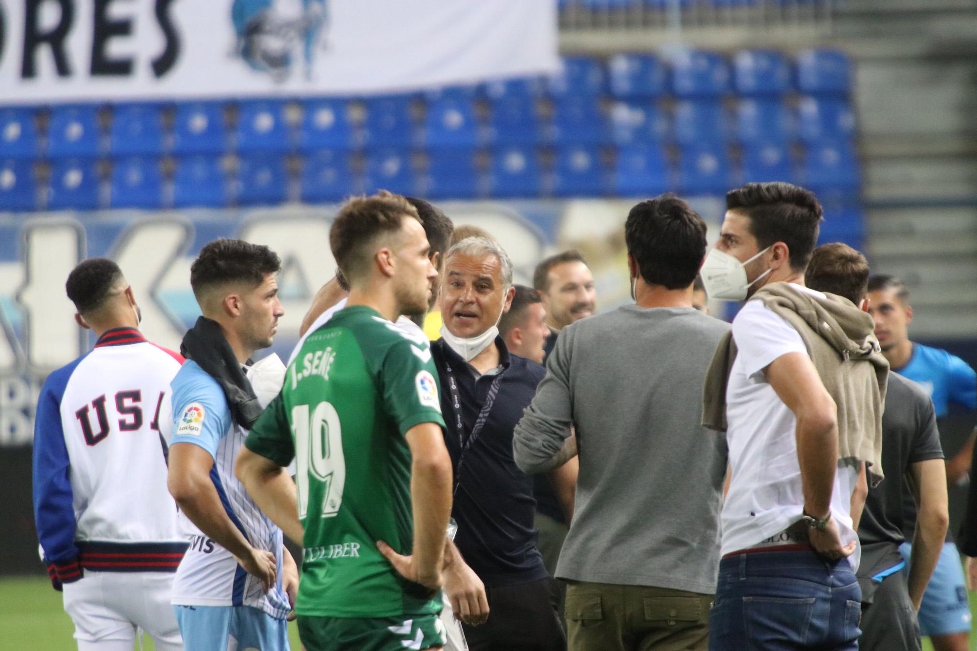 Pellicer se despide de su plantilla tras la victoria ante el Castellón