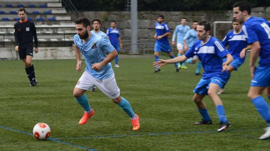 El Unión Dena siempre estuvo a merced de los locales en la tarde de ayer. // Gonzalo Núñez