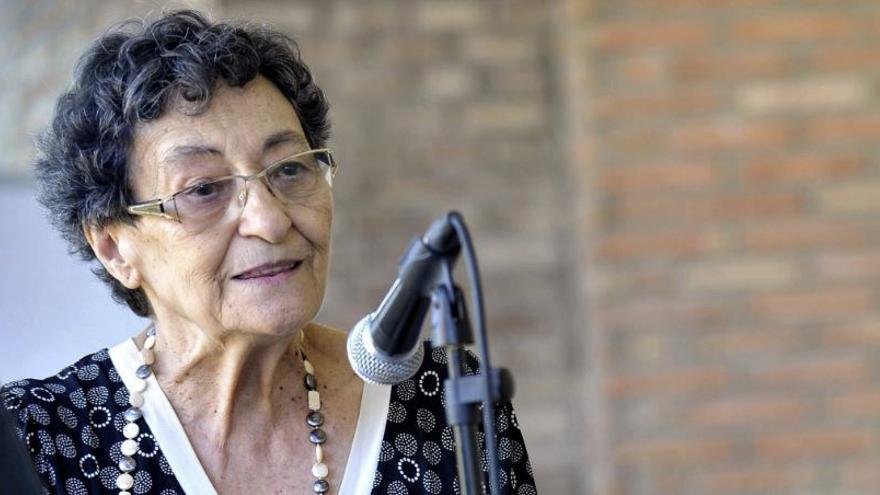 La poeta Francisca Aguirre tendrá por fin una glorieta en Alicante