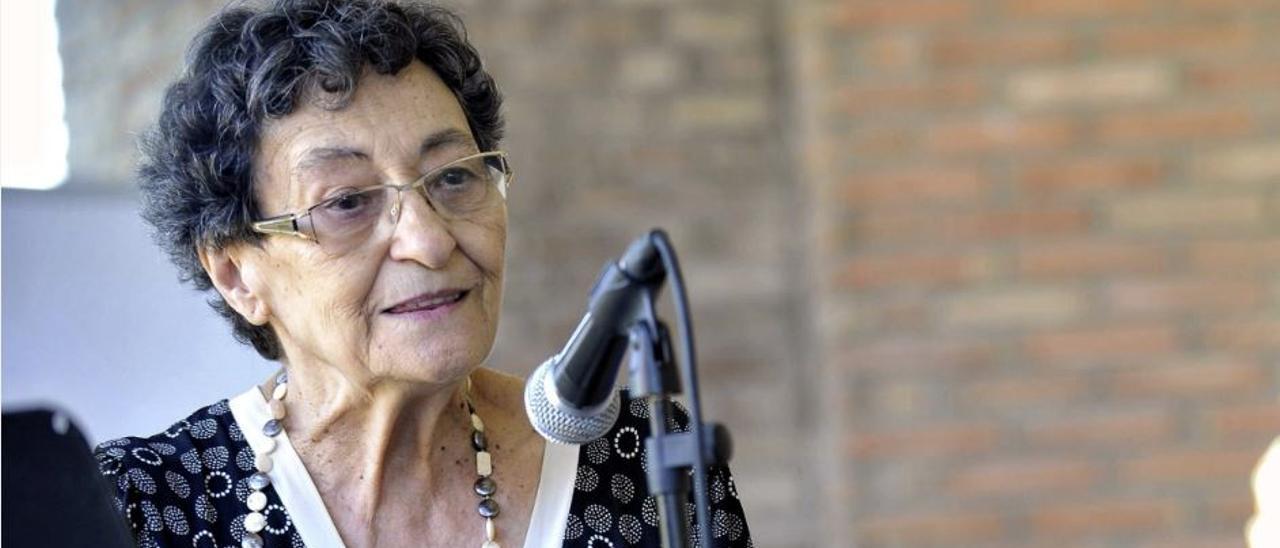 La poeta Francisca Aguirre.