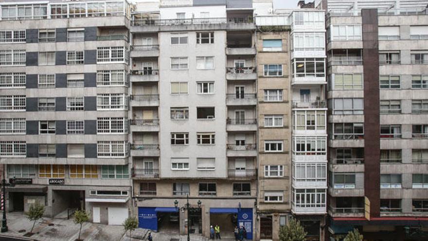 Estado en el que quedó el edificio de San Salvador tras la explosión // A. Irago