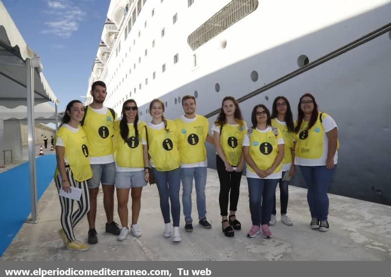 Crucero en el puerto de Castelló