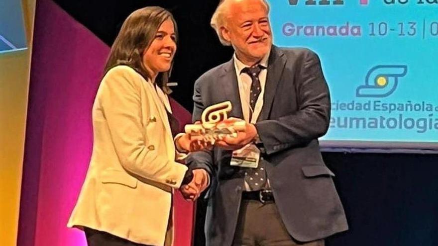 La reumatóloga cordobesa Laura Bautista, premio nacional al mejor trabajo publicado sobre osteoporosis