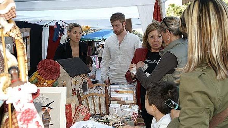 Les parades es van omplir durant tot el dia de visitants.