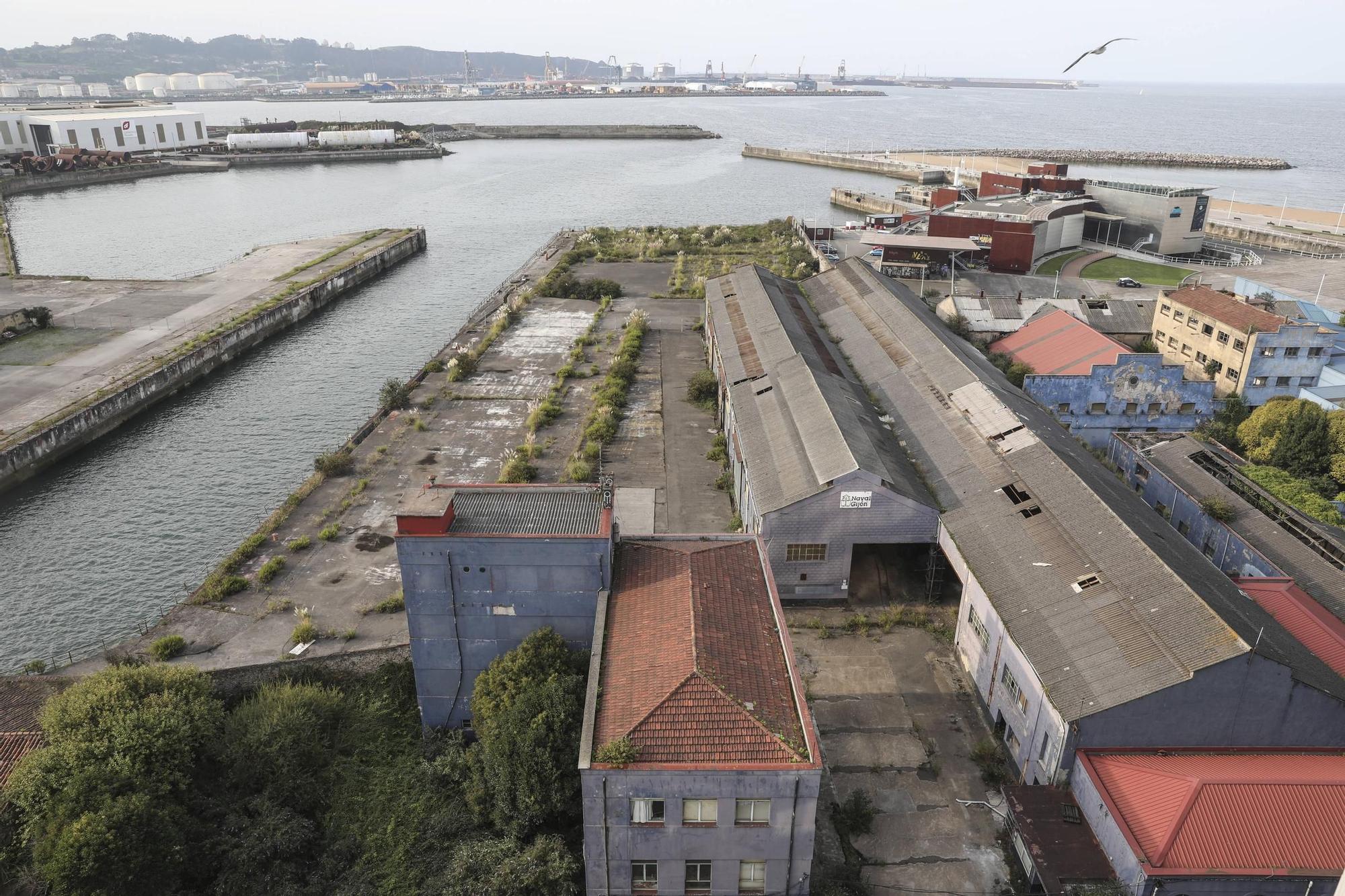 Del pasado al presente: una vista al Oeste de Gijón en imágenes