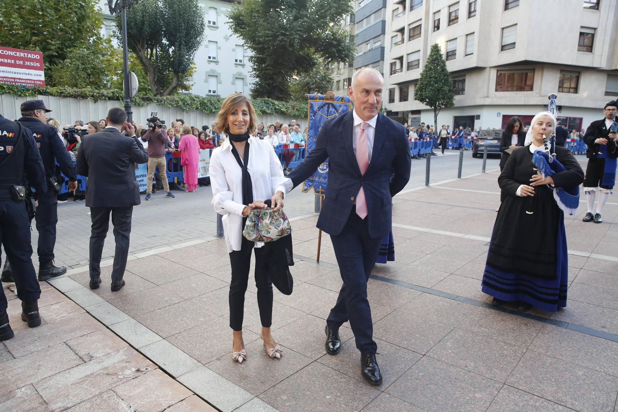 EN IMÁGENES: La Familia Real asiste en Oviedo al concierto de los premios "Princesa de Asturias"