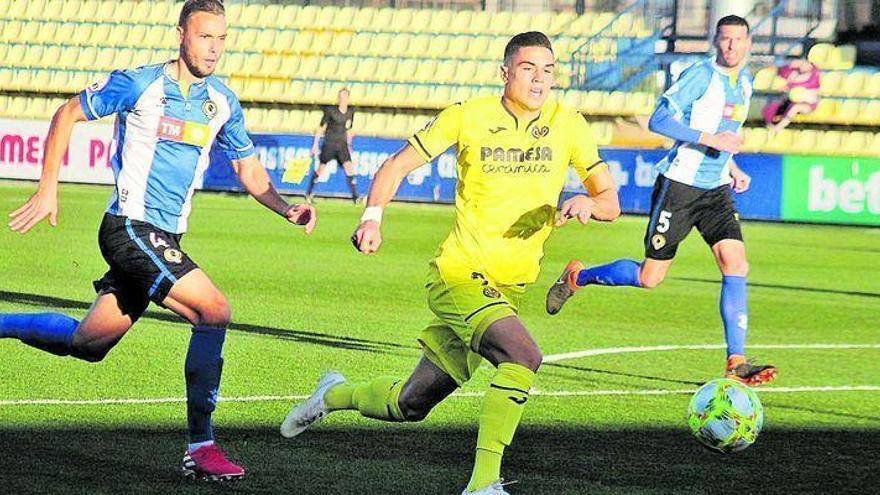 El Villarreal B gana y desbanca al Hércules de la tercera plaza