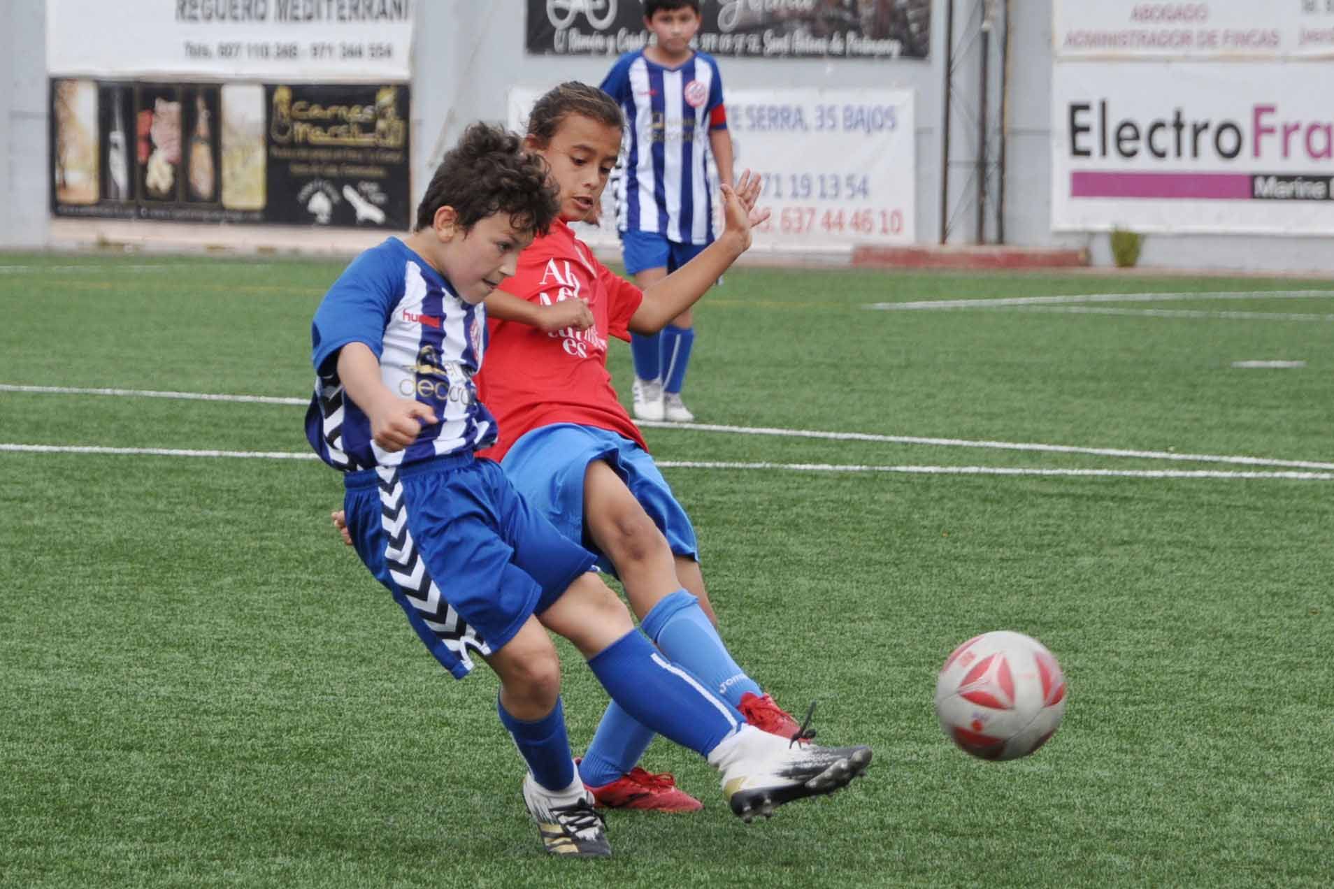 Todas las fotos de la última jornada de fútbol base en Ibiza (8 y 9 de mayo)